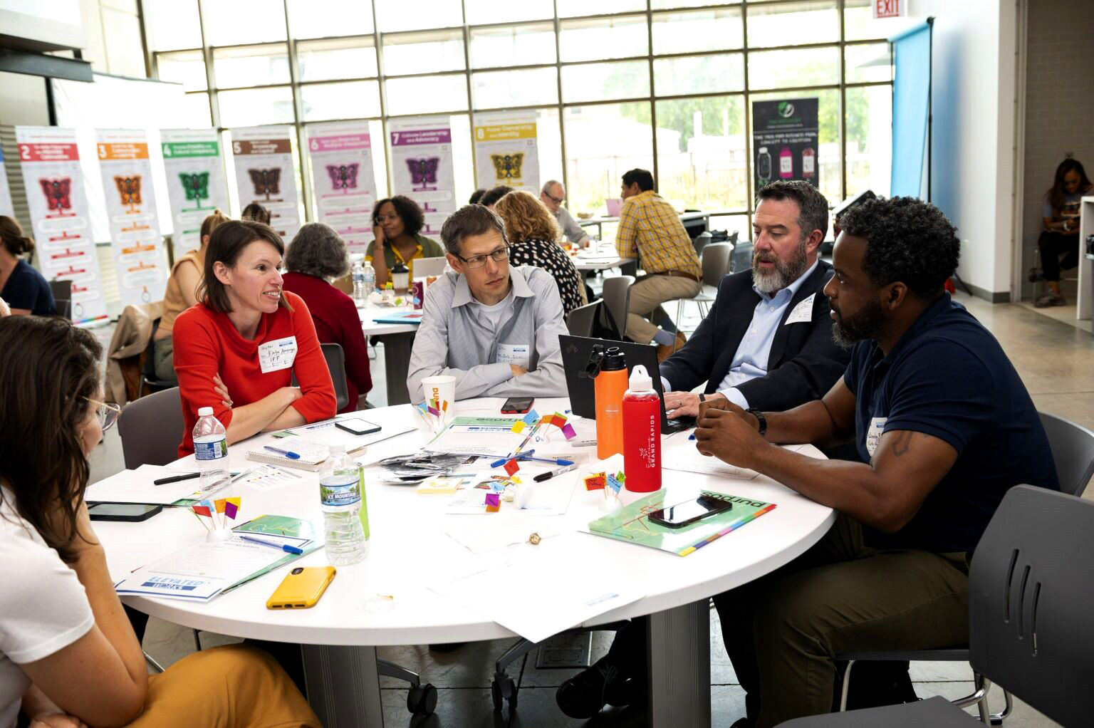 We inaugurated the Elevated Works technical assistance program to provide coaching support to developers of equitable transit-oriented development programs around Chicago with a meeting at the Hatchery. Rudd Resources photo